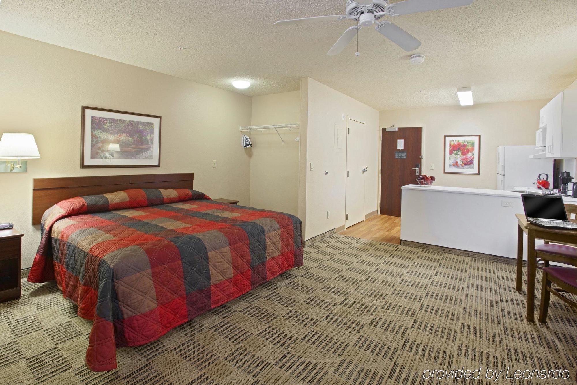 Extended Stay America Suites - Long Island - Bethpage Bilik gambar